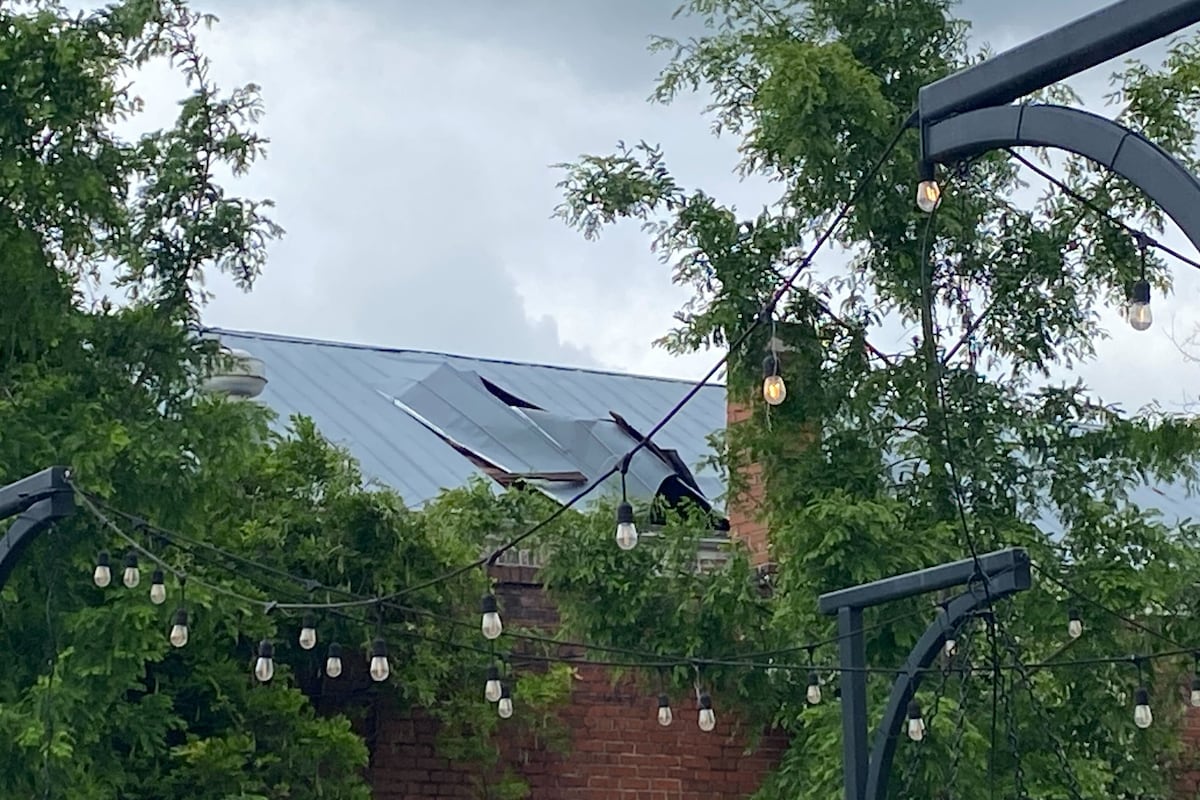 preloaded gallery image