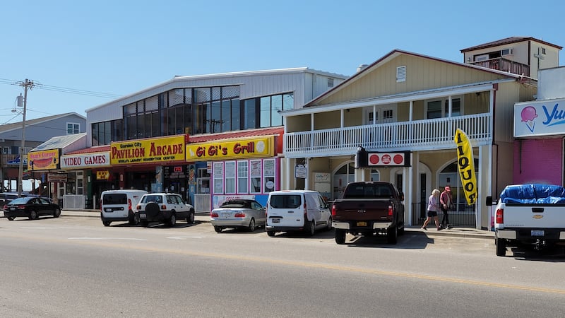 Atlantic Avenue in Garden City
