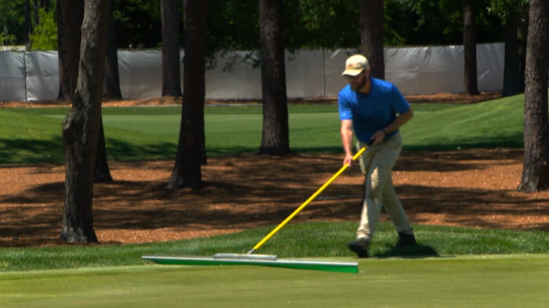 Some Horry Georgetown Technical College students are calling the golf course their classroom...