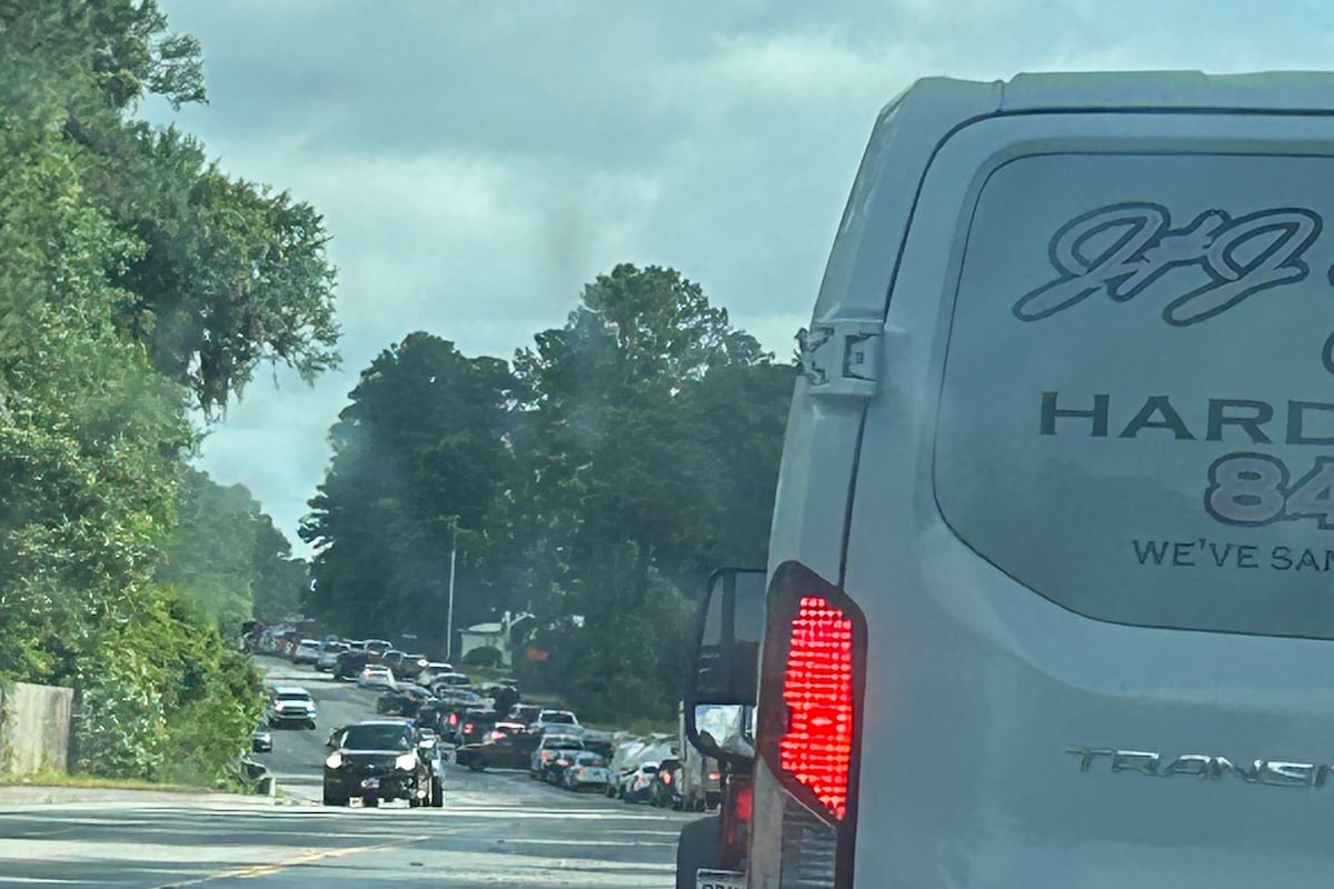 preloaded gallery image