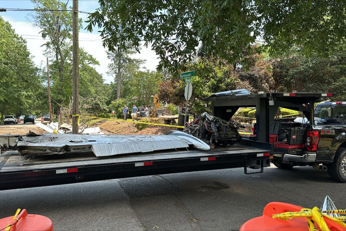 preloaded gallery image