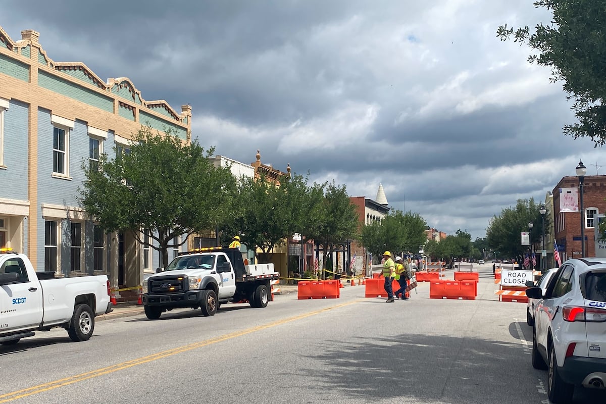 preloaded gallery image